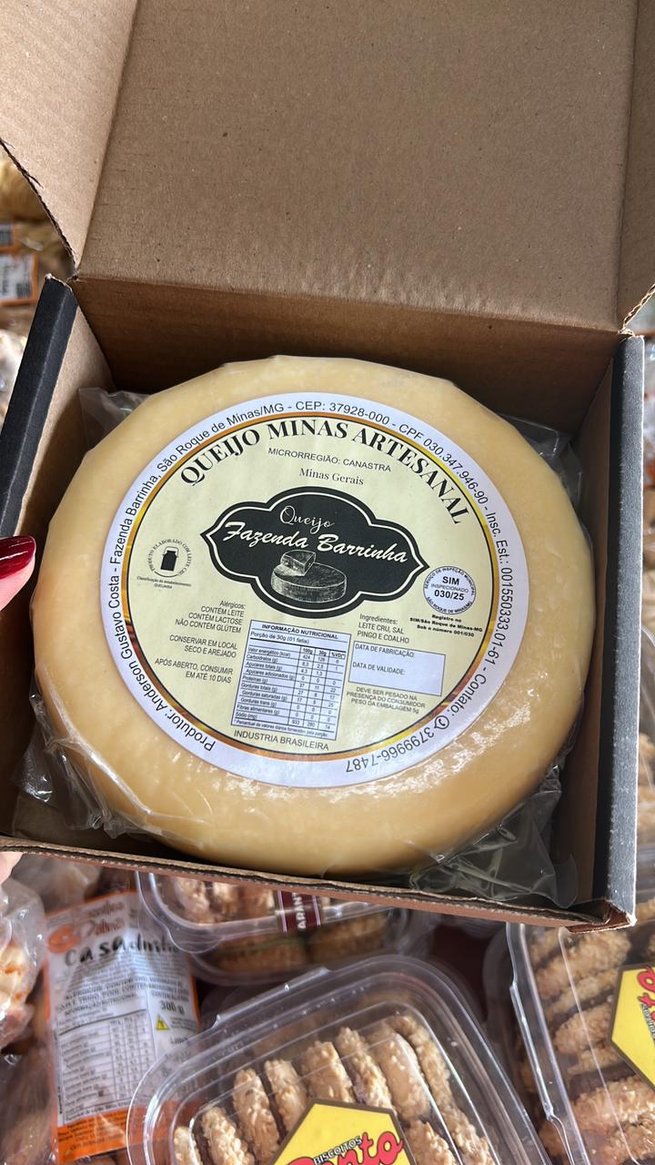 Queijo Minas Artesanal Canastra